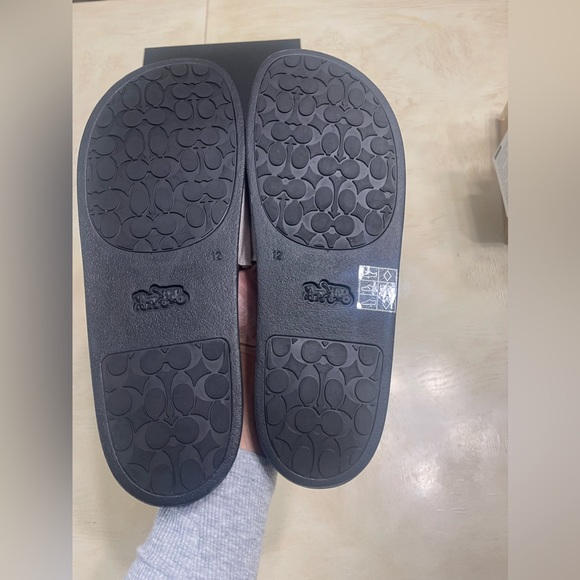 New! Unworn! Coach Slides Men’s Size 12 D (Authentic) - Picture 6 of 15